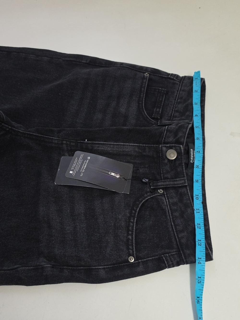 Musinsa Standard Slim Straight Black Women's Jeans — Modern Everyday Fit - Picture 7 of 12